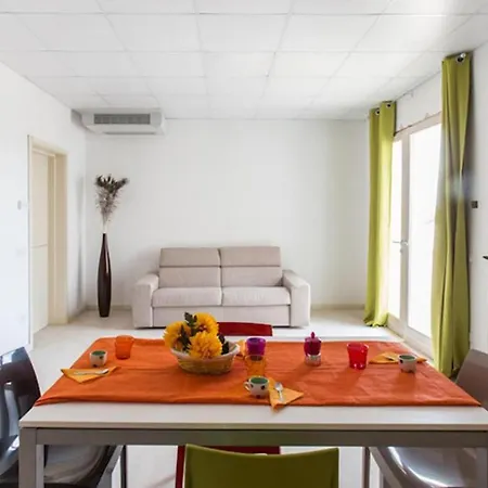 Boomerang A Aparthotel *