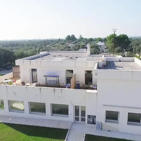 Boomerang A Hotel apartamentowy 3*
