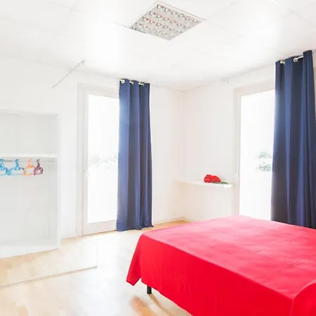 Aparthotel Boomerang A Torre Colimena