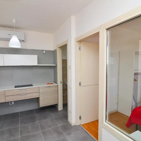 Boomerang A Aparthotel